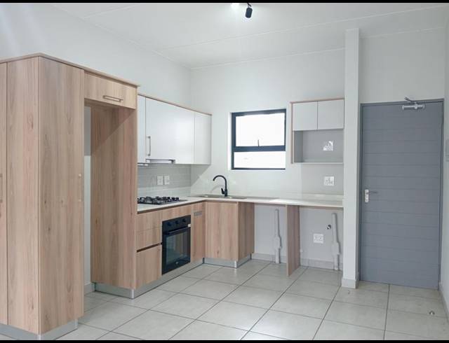 2 BEDROOM APARTMENT FOR SALE IN HOMES HAVEN